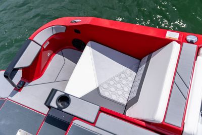  rear seat on the H20 wake boat