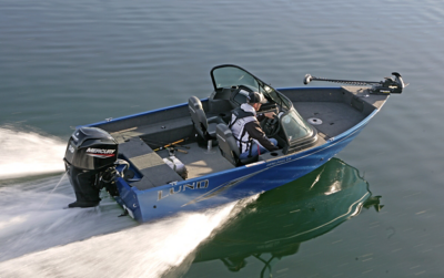 Lund® Angler Fishing Boats - Fishing in Shallow and Big Water