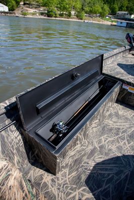 Crestliner 1660 Retriever Jon 16 ft Flat Bottom Fishing Boats