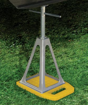 Camco 44595RV Stabilizer Jack Pads. 6-3/16" x 6-3/16" Support Area, 4Pack
