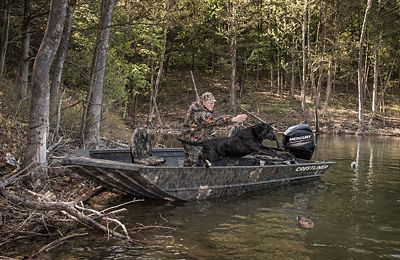 1760 Retriever Jon Deluxe Image