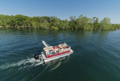 Ultra Pontoon Boats - Entry-Level Lowe Pontoons