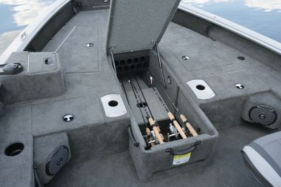 875-Pro-Guide-Bow-Deck-Center-Rod-Locker-Storage-Compartment-Open.