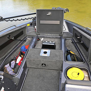 189-Tyee-GL-Bow-Deck-Storage-Compartments-Open