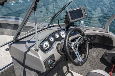 Best Boats for Big Lake Fishing