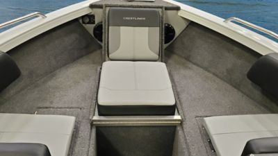 2050-sportfish-conv-bow