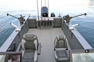 2075 Fisherman Cockpit