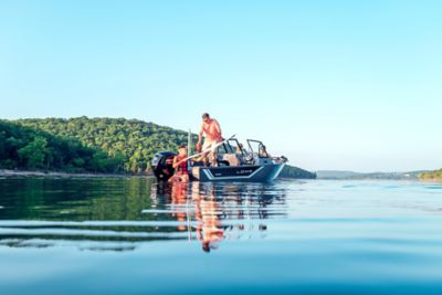 Buying a Fish and Ski Boat: Must-Have Features | Lowe Boats