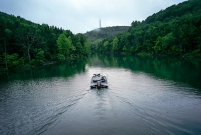 24_LB_Stinger195Bass_B0094263-Enhanced-NR-Edit-c-LR