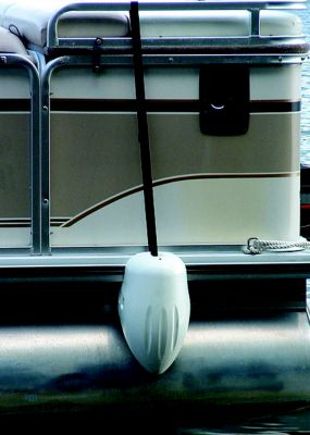 PONTOON FENDER