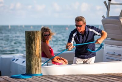 What knot is this? My family builds commercial fishing nets, we've used  this knot for years, but have never found a name for it : r/knots