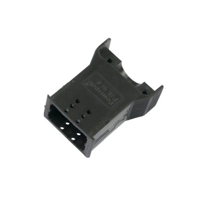 Powerpole outer housing plug with 6 poles, black design, no latch, suitable for 15-45 amps connection.