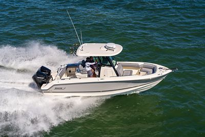 Boston Whaler 250 Outrage – Offshore Center Console Boats