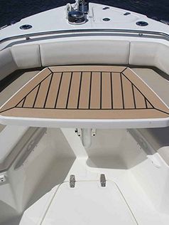 Boston-Whaler-250-Outrage-Gallery-1