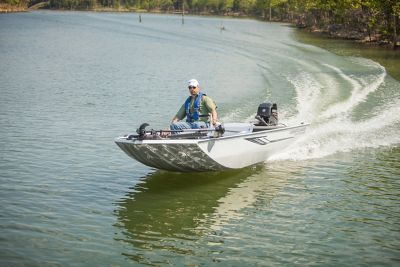 Crestliner Deep-V Hull Aluminum Fishing Boats