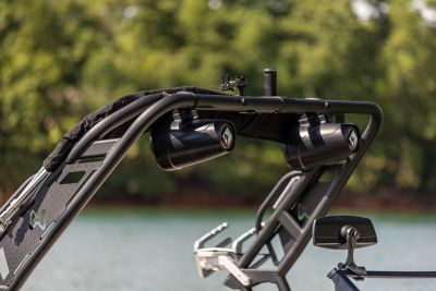  tower details on the H22 wake boat