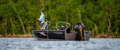 Crestliner Deep-V Hull Aluminum Fishing Boats