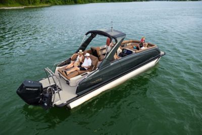 Harris-Pontoon-Boats-Crowne-250-SL-Lounging-2025-13620