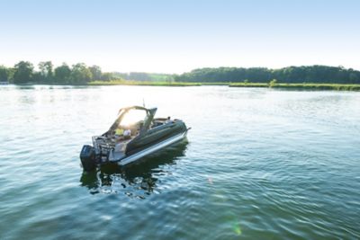 Couple relaxing on a Crowne 250.