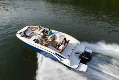 Bayliner DX2200 – Explore Deck Boat Models