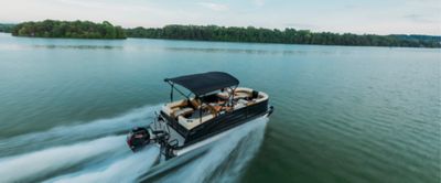 Lowe SS Pontoon