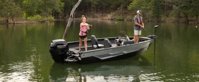 Lowe® Deep V Fish Side Console: Open Cockpits That's Easy to Fish