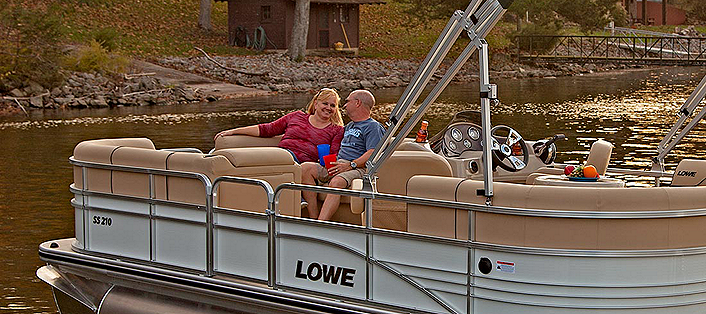 Lowe Pontoons LOWE PARTY GUIDE ROMANTIC DINNER FOR TWO