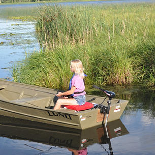 /Lund-Jon-Boat-Fishing
