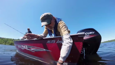 Lund-Ultimate-Fishing-Experience-2015-Episode-05-River-Bonanza.mkv0061