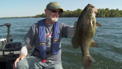 Lund-Ultimate-Fishing-Experience_Episode-12_Big-Water-Smallmouth-Bass.mkv0068