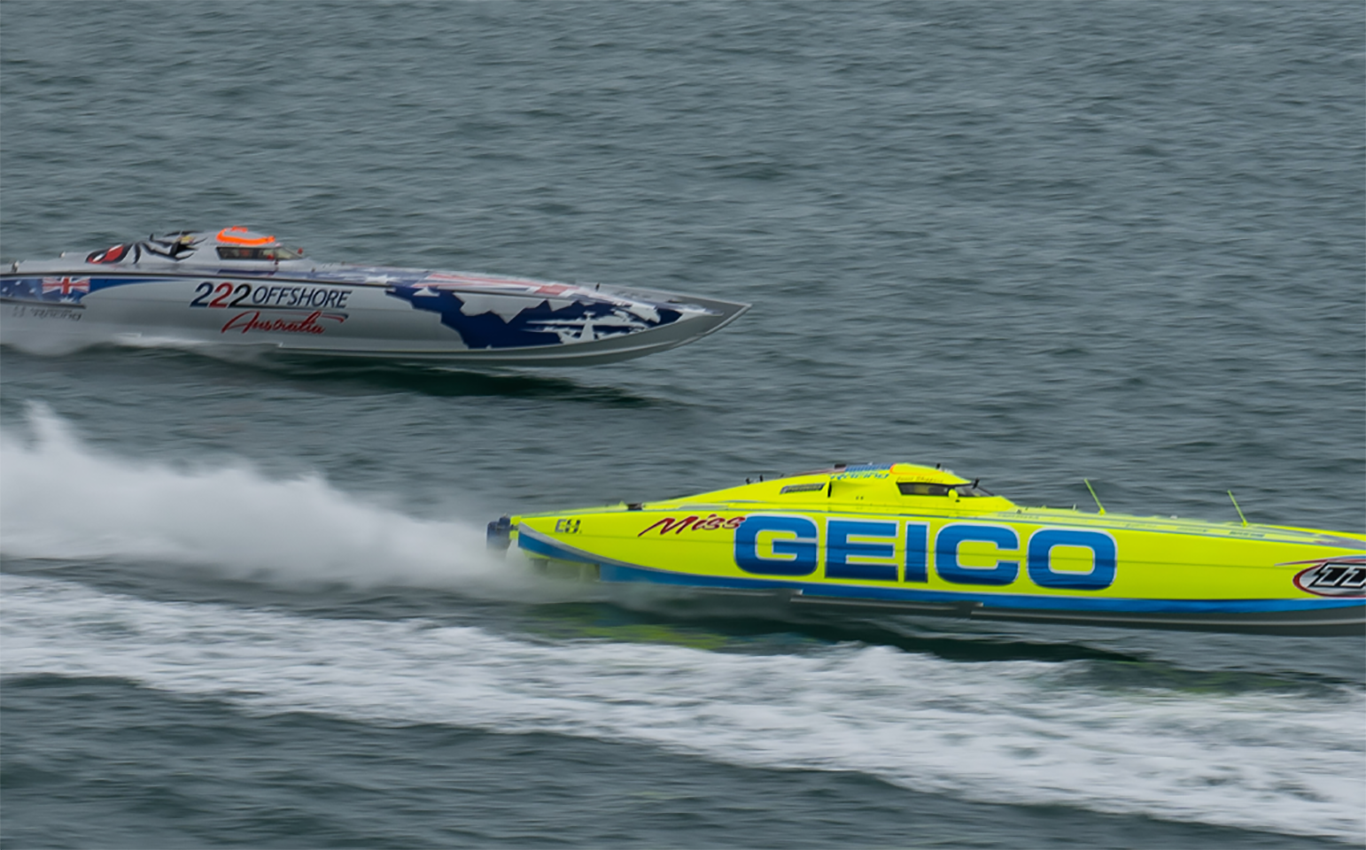Offshore racing 