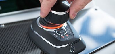 MercuryRacing_Joystick_Header_1600x519