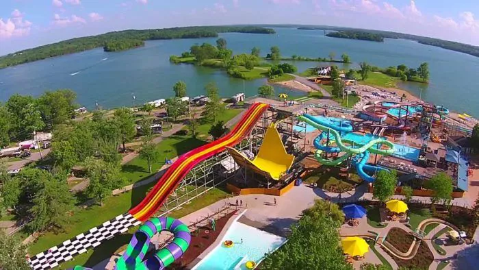 Nashville Shores Waterpark and Lodging
