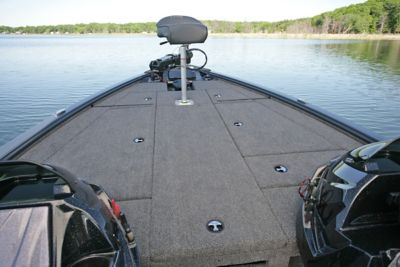 Pro-V Bass Bow Deck with Butt Seat