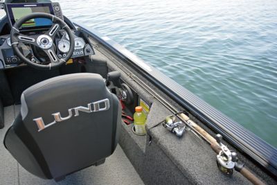 Lund Pro-V Bass XS Series – Crowley Boats