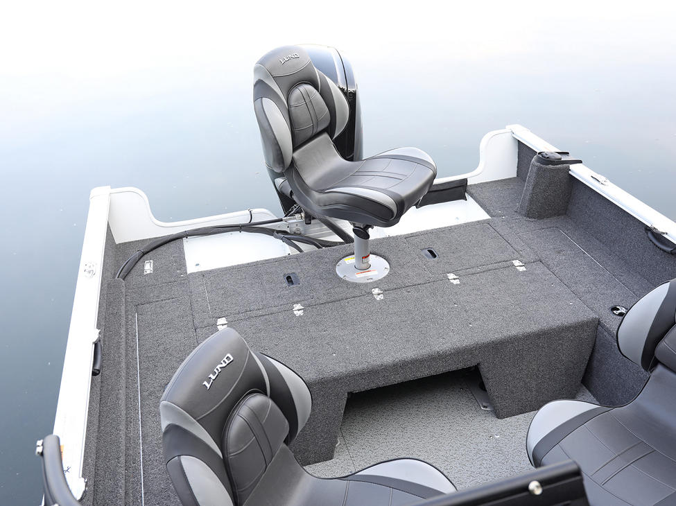 Rebel-XL-Optional-Aft-Platform-Bench-Seat-Down-with-Seat