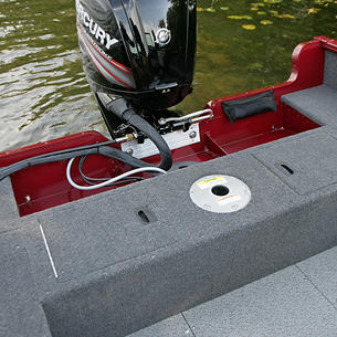 Rebel-XL-Sport-SS-Aft-Deck-Storage-Compartments-Closed