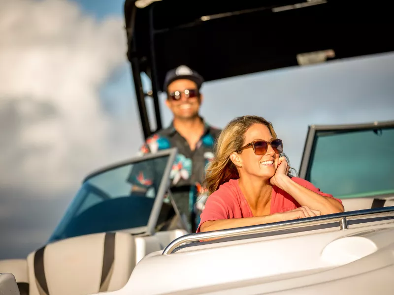 couple smiling on boat in tarpon springs