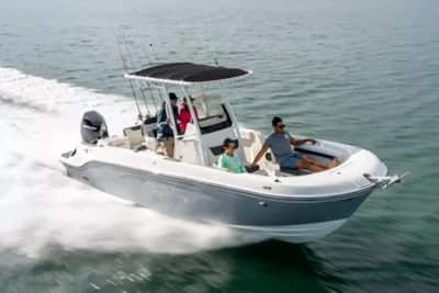 Deck Boats Model Layout