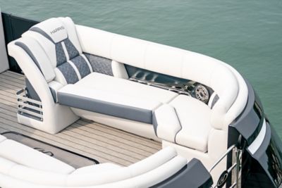 Grand Mariner 250 Port Bow Lounger in Moonlight Gray Pillowtop