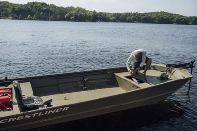 Crestliner 1860 Retriever Jon  18 ft All Welded Aluminum Jon Boat