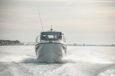 Bayliner Trophy T29 Explorer Fishing Boat