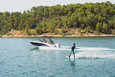 Deck Boats Model Layout
