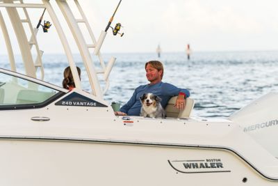 boston-whaler-vantage-240-2025-01593