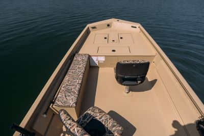 cl-26-1860-jon-dlx-4b9a4839-detail