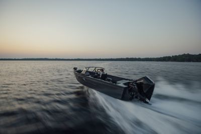 Crestliner Deep-V Aluminum Fishing Boat