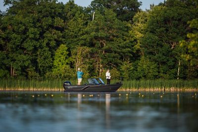 cl-pim_cl_ch175-1750-hawk-4b9a4084-lifestyle
