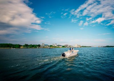 fbc-boat-running-b0020941-2