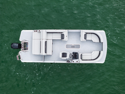 Overhead image of the Cruiser pontoon boat with the CS floor plan.