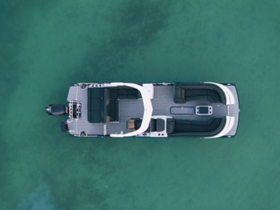 Overhead image showing the Harris Grand Mariner Pontoon Boat.